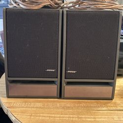 Pair Bose Speakers 