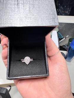 Diamond Engagement Ring