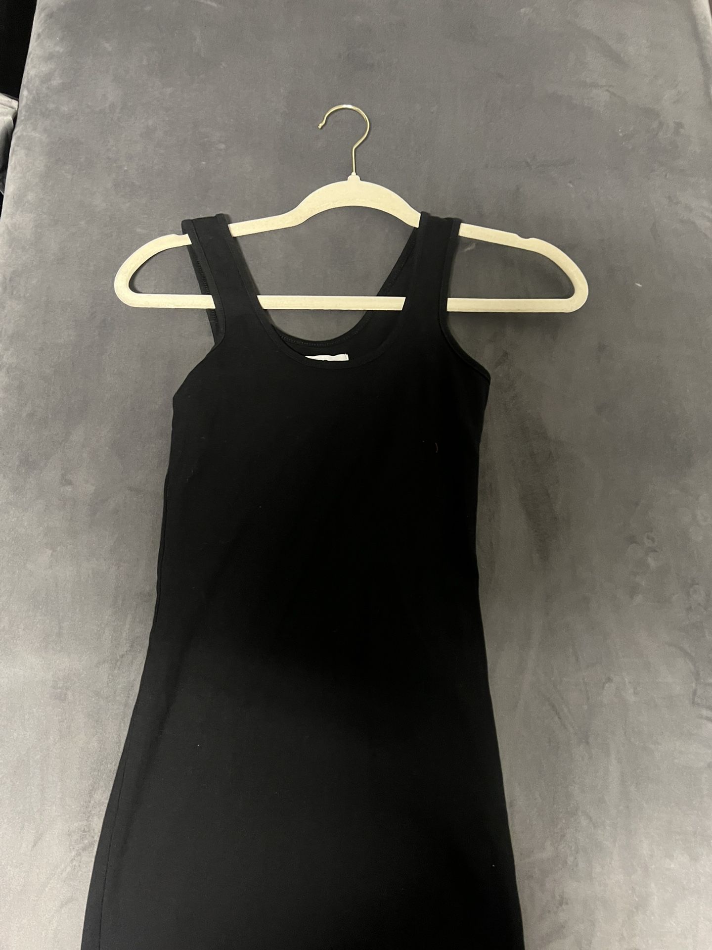 New Xs All Black Dresses