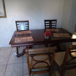 Table With Two Chairs 
