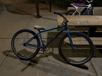 Wheelie bike/crusier