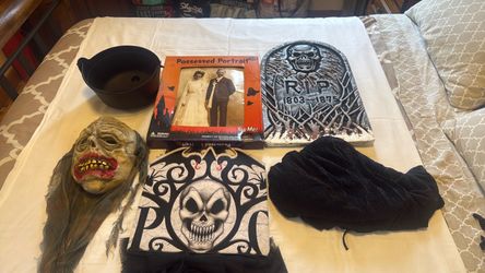 Halloween Decoration Bundle Lot