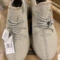 Yeezy Boost Adidas 