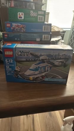 LEGO CITY Set 7741 POLICE HELICOPTER  Retired SEALED 2008