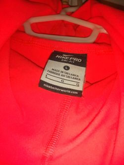 Nike girl jacket it's large