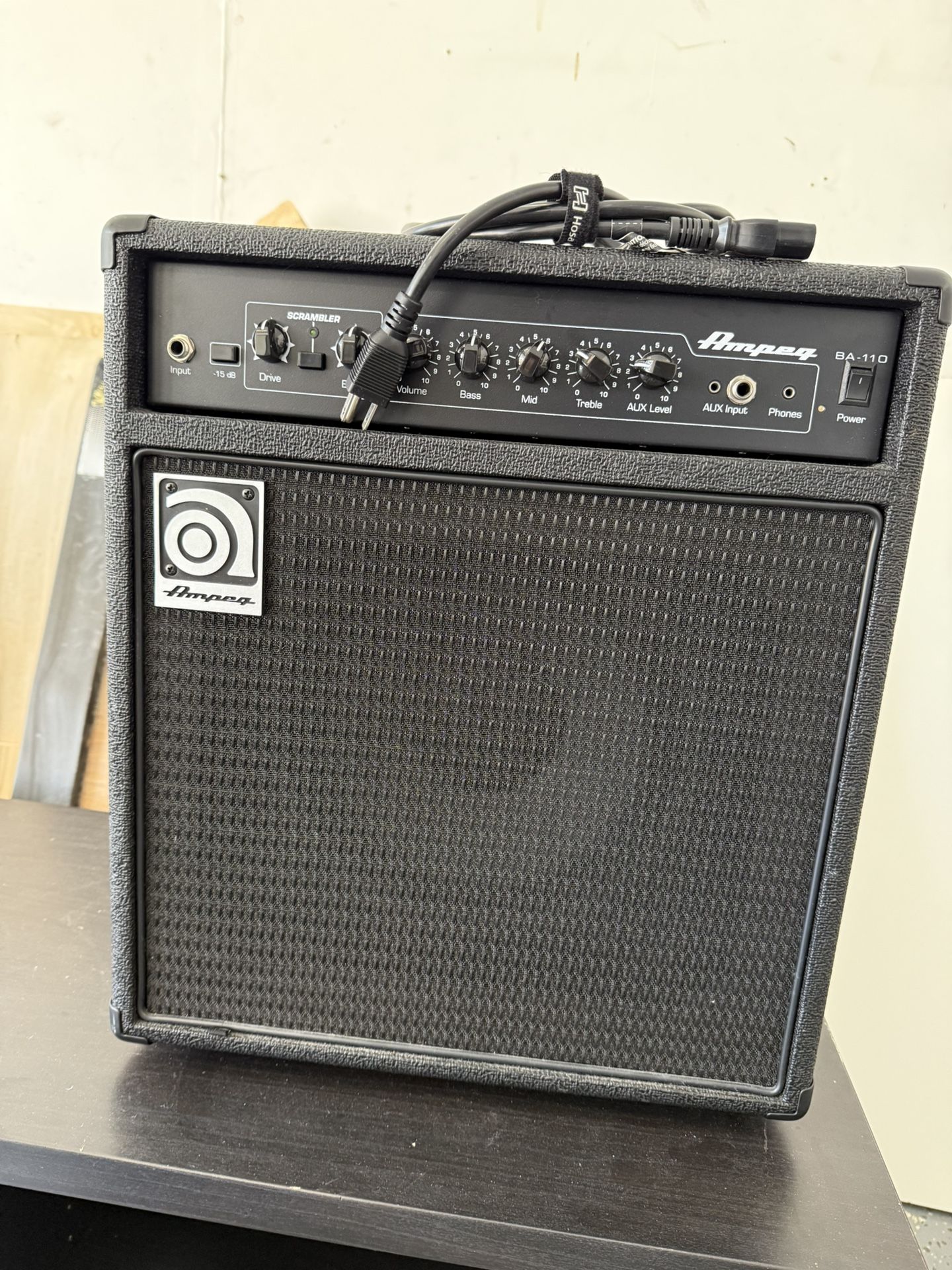 Lile New AMPEG BA-110 Bass amp
