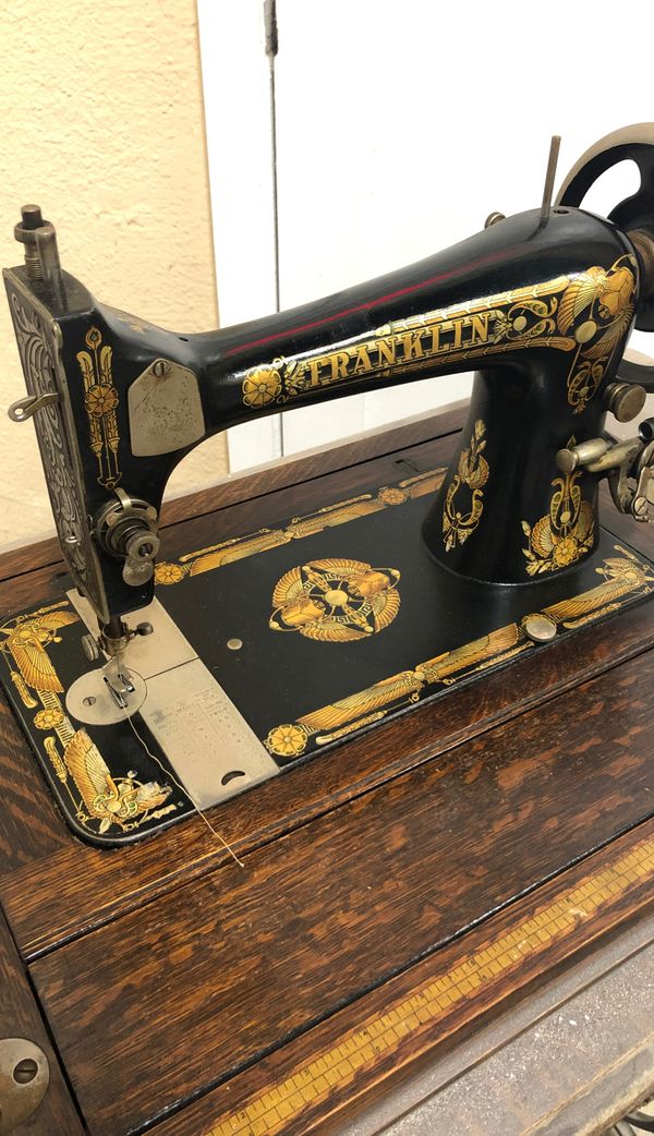 RARE complete Franklin Sears Roebuck & Co treadle sewing machine for