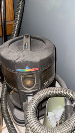 Rainbow Vacuum
