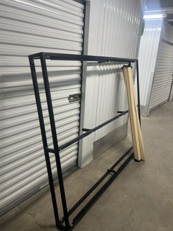 Queen Size Bed Frame With Planks