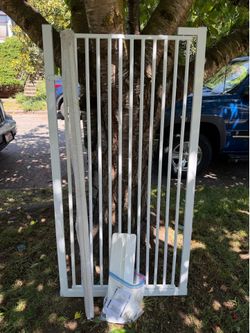 Tall Cat/Pet Gate-Never Used