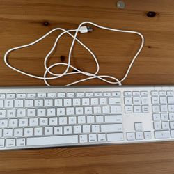Macally USB Keyboard