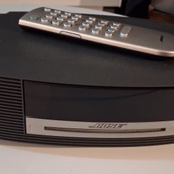 Bose Wave  AM/FM - CD - Alarm