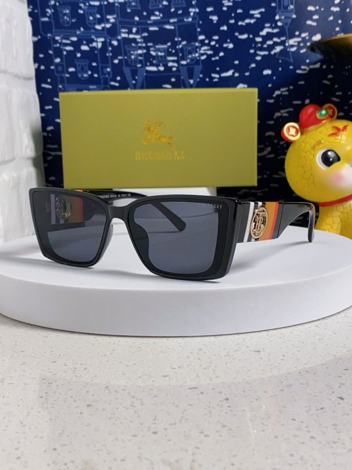 Burberry New Men's and Women's Sunglasses