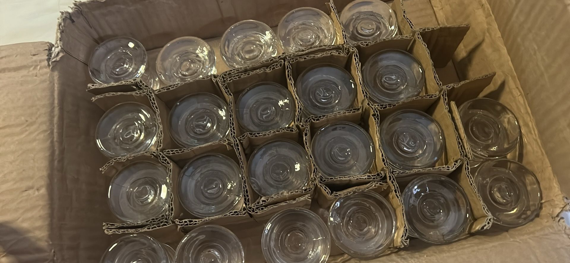 Glass candle holder 22 count