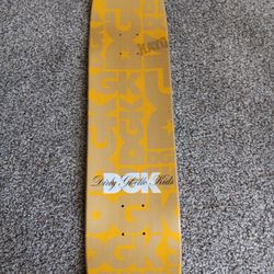 DGK Skateboard 