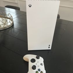 Xbox Console Series X White All Digital