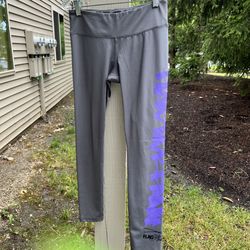 Women's Gray Leggings