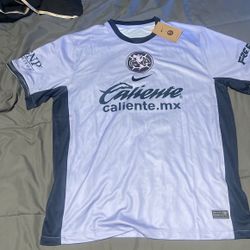 América