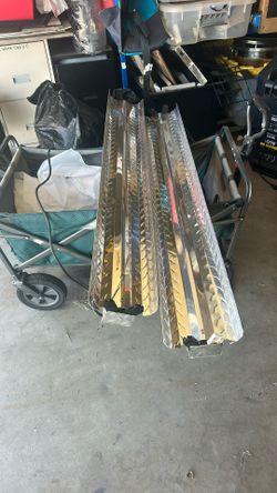 2 Lamps 40w.