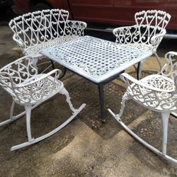 Sillas Mesedoras Y Mesa De Aluminio