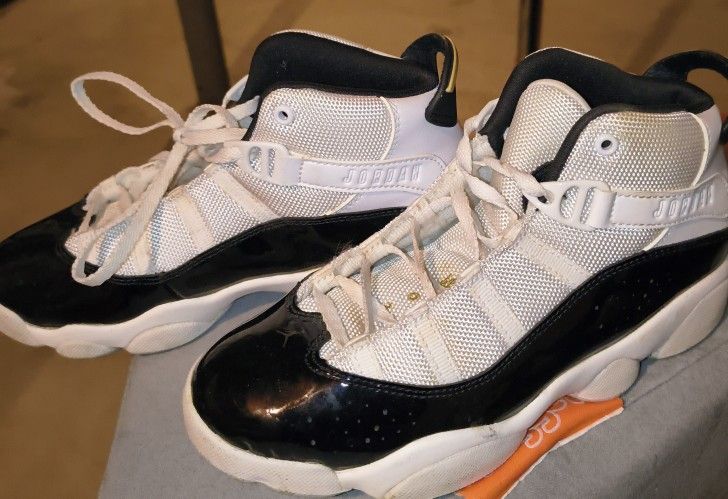 Jordan 6 Rings Size 3.5