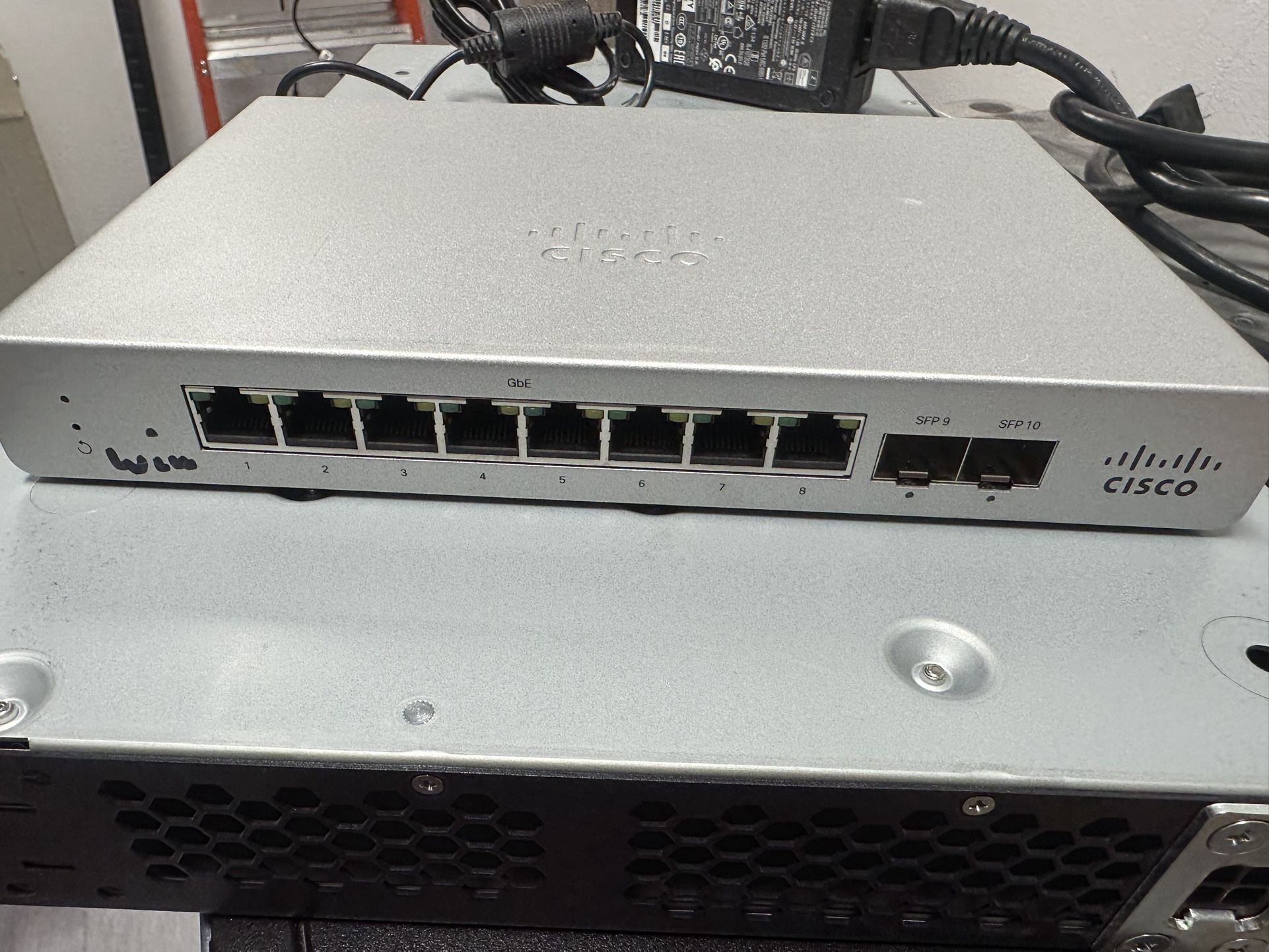 Cisco Meraki MS120-8 Switch