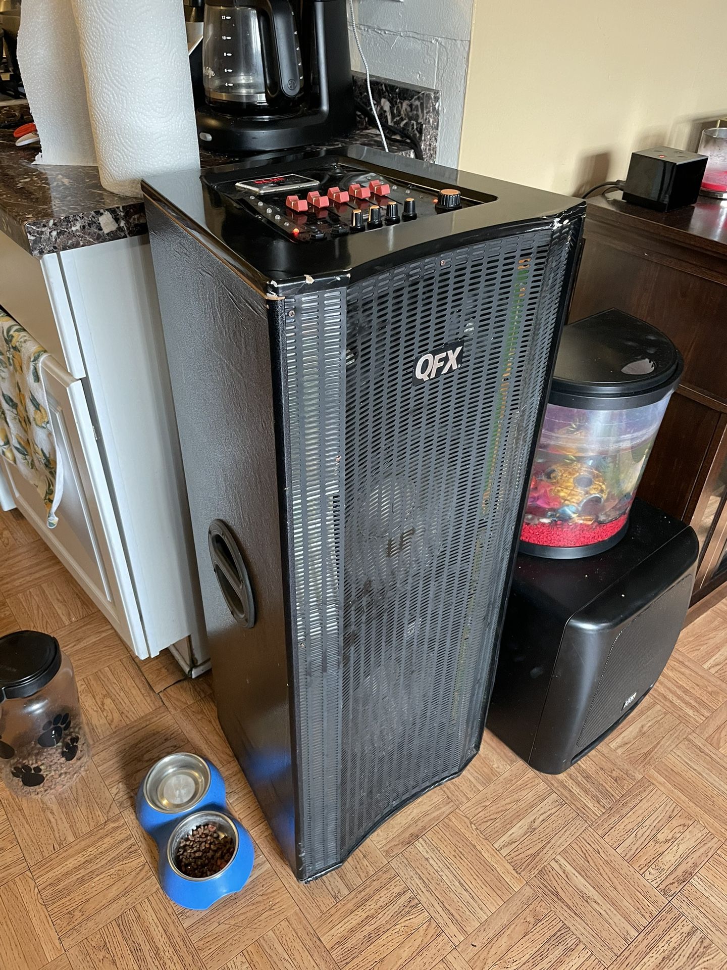 QFX Speaker