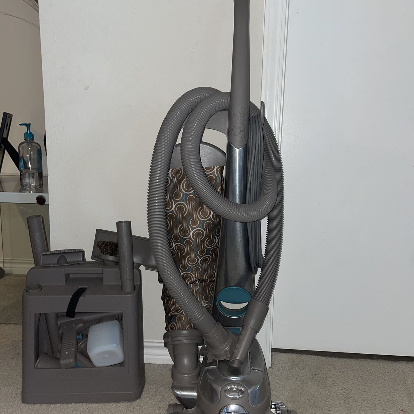 KIRBY sentra Vacuum