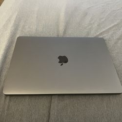 2022 MacBook Pro M2 13’’