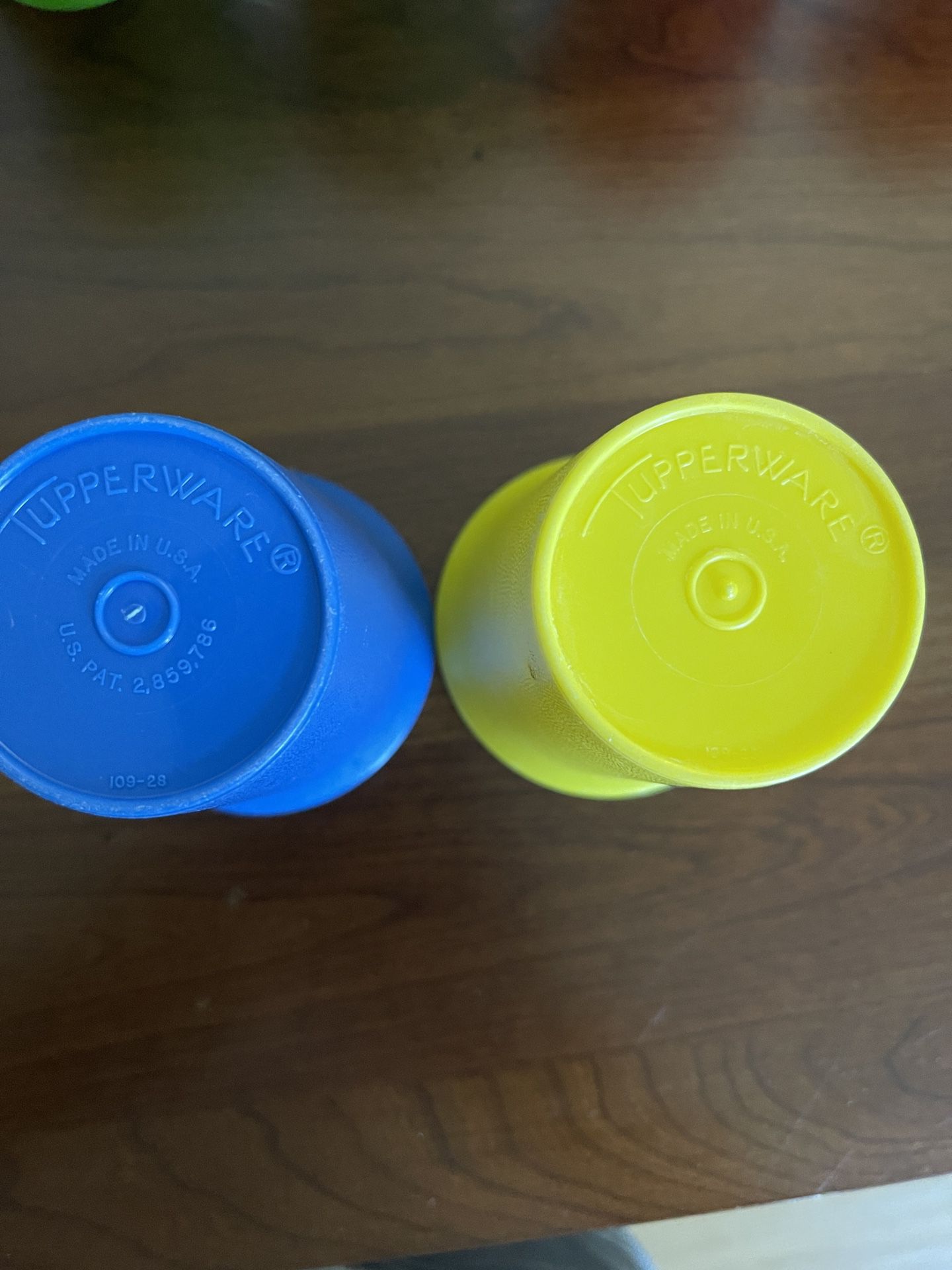 Vintage TUPPERWARE Tumblers! for Sale in Aliso Viejo, CA - OfferUp