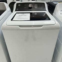GE Top Load Washer w/ Dual Action Agitator, Soak Rinse And Quick Wash