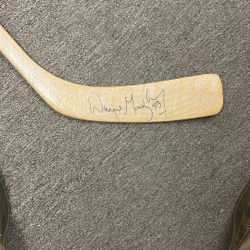 Wayne Gretzky signed hespeler hockey stick