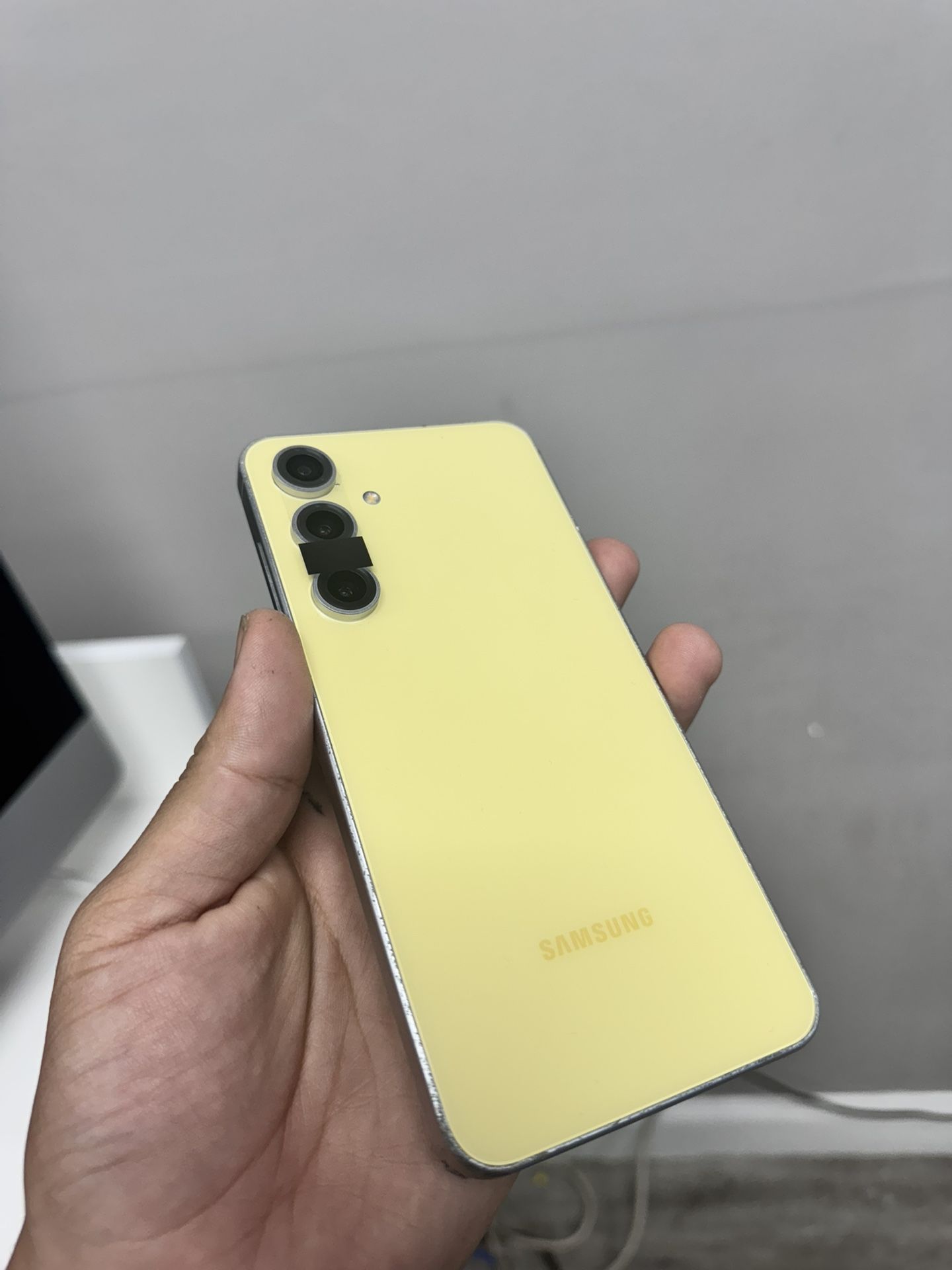 Samsung S24 Fe Unlocked