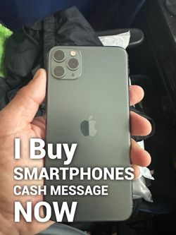 iPhone 13 128GB UNLOCKED 