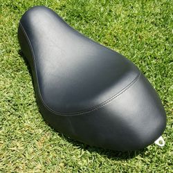 Harley Davidson 07-16 Sportster Seat.