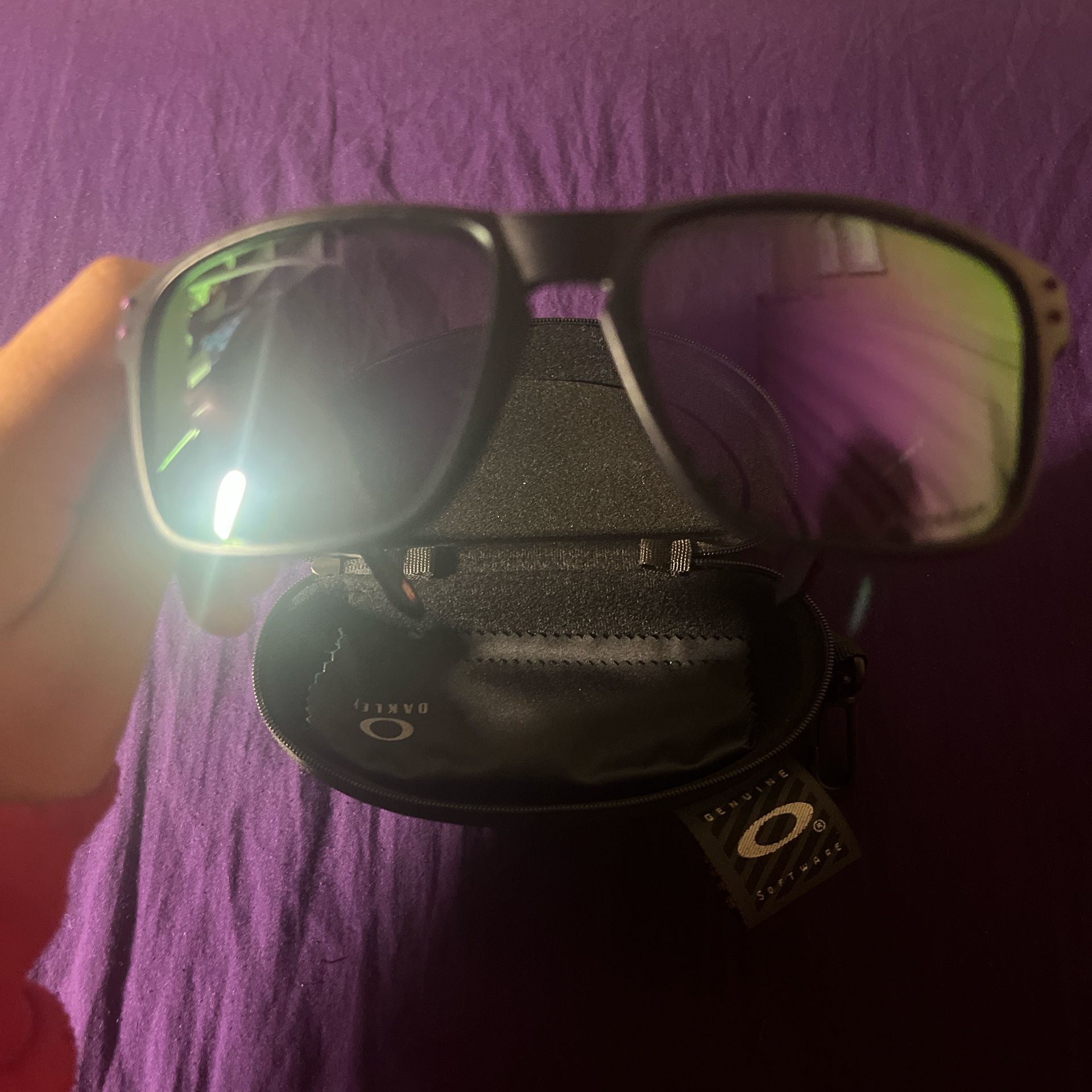 Oakley Holbrook OO9102 Men's Square Sunglasses - Purple Lens
