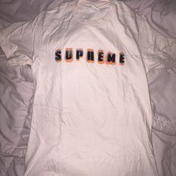 SUPREME TEE