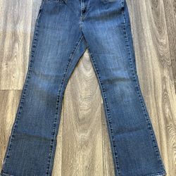 LEVI'S WOMENS DENIM JEANS CLASSIC BOOT SIZE 12 W31 L32 STRETCH WESTERN 