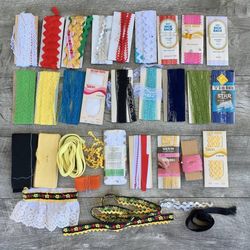 Huge Lot 30+ Vintage Sewing Notions Seam Hem Tape Rick Rack Lace Trims