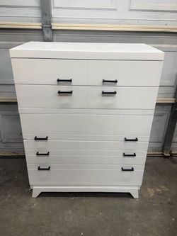 Wood Dresser