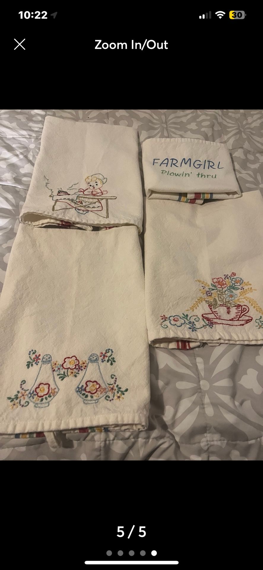 Vintage! Embroidered Kitchen towels