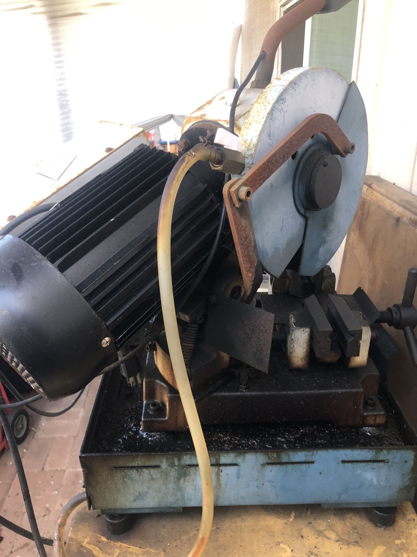 COLD SAW