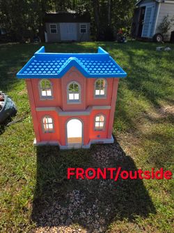 Vintage - Little Tikes My Size Barbie Dollhouse
