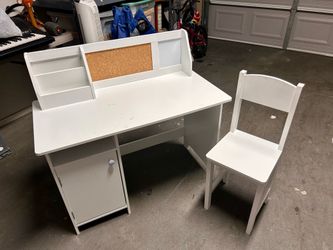 Kids Desk Set with Chair & Cushion
