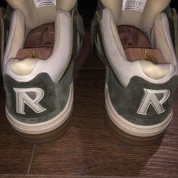 Represent - Bully Khaki / Buttercream Low Top Sneakers (US 10)