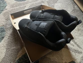 DC SHOES !!