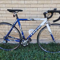 Trek 1000 Road Bike 