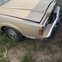 Lincoln Town car parts 