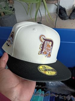 New era fitted hat 7 3/8.