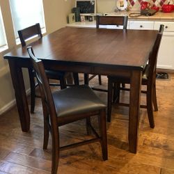 Table and 4 chairs